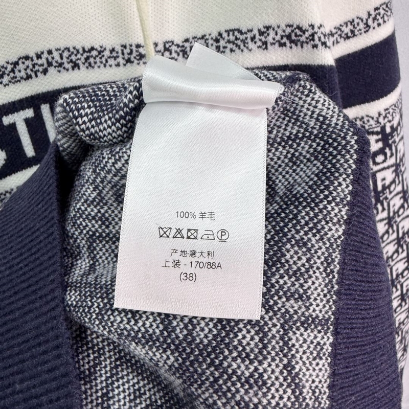 chr1st1an D10r sweaters